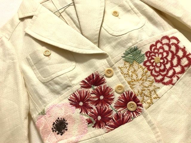 定価10万円○ケイタマルヤマ○華やかで高級感あります○4種 大きな 花 
