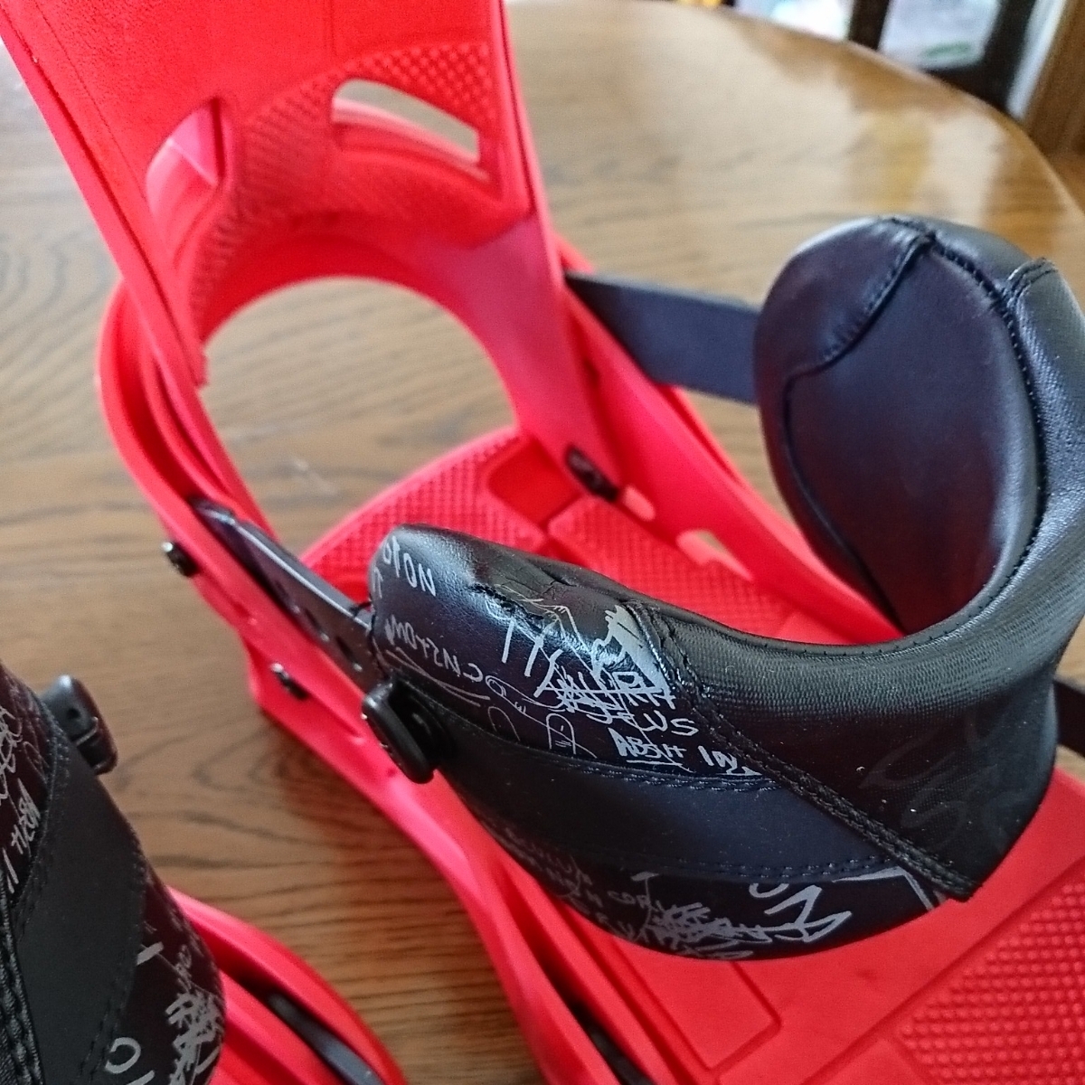 BURTON. CUSTOM ビンディング レッド バートン カスタム