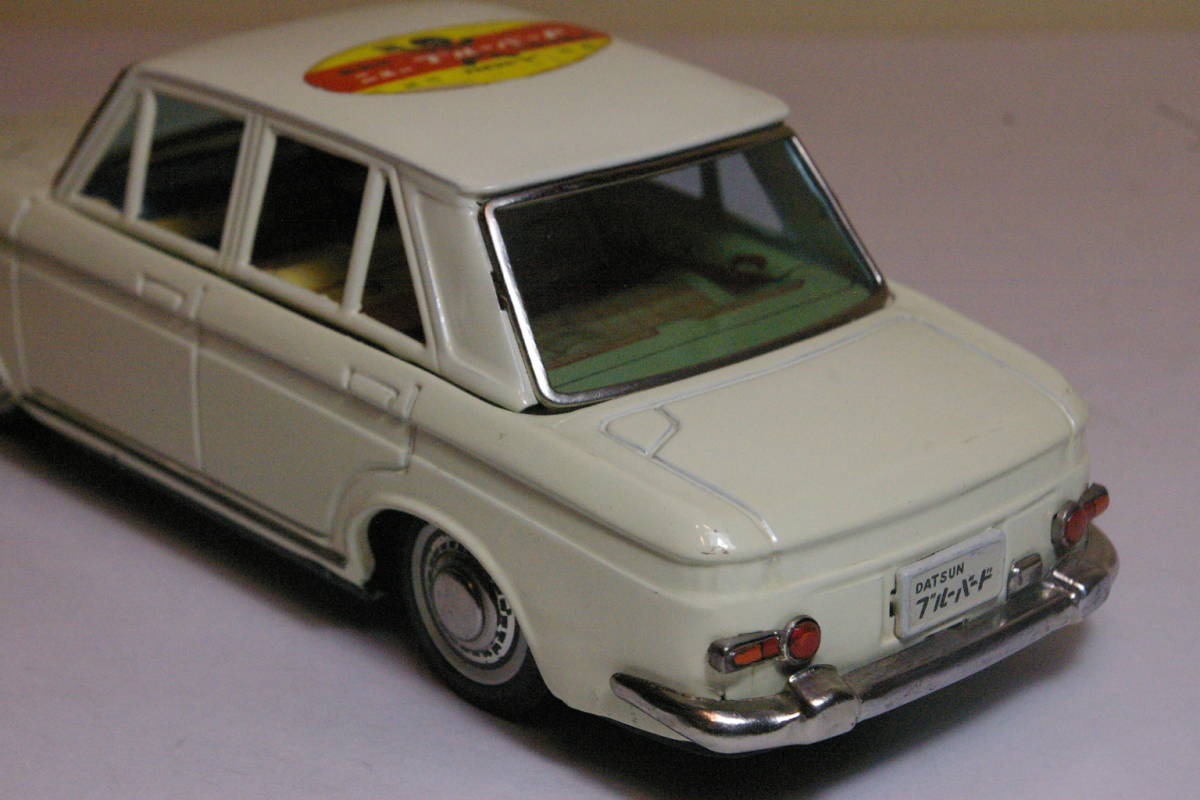 バンダイ　ダットサンブルーバード４１０　美品_6