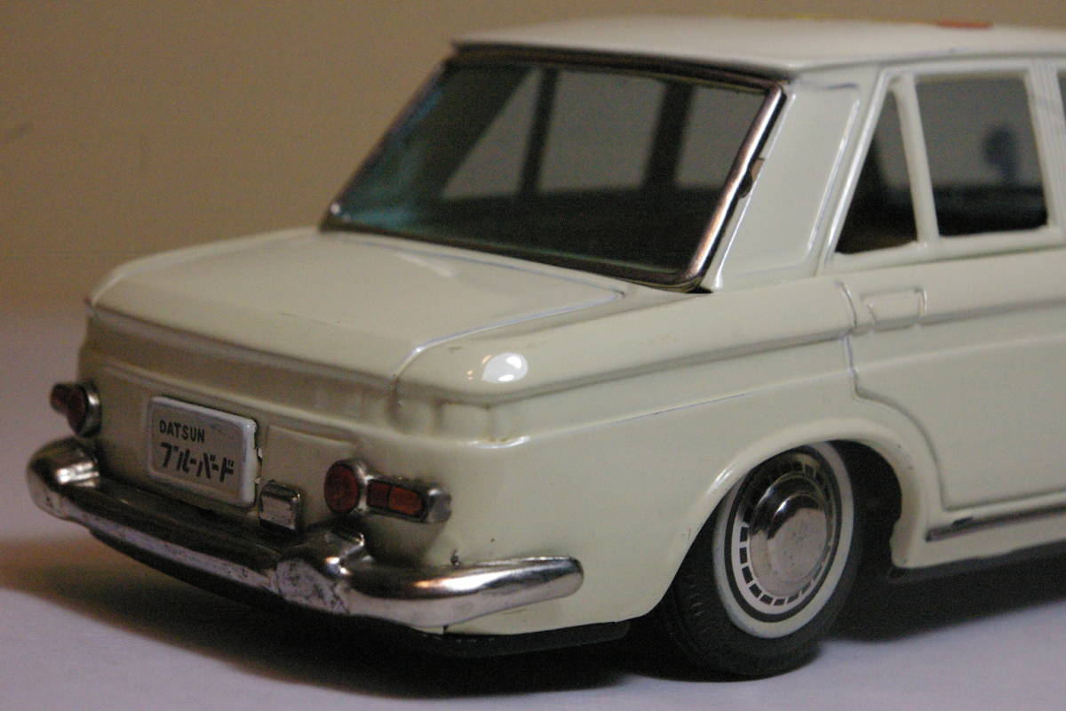 バンダイ　ダットサンブルーバード４１０　美品_7