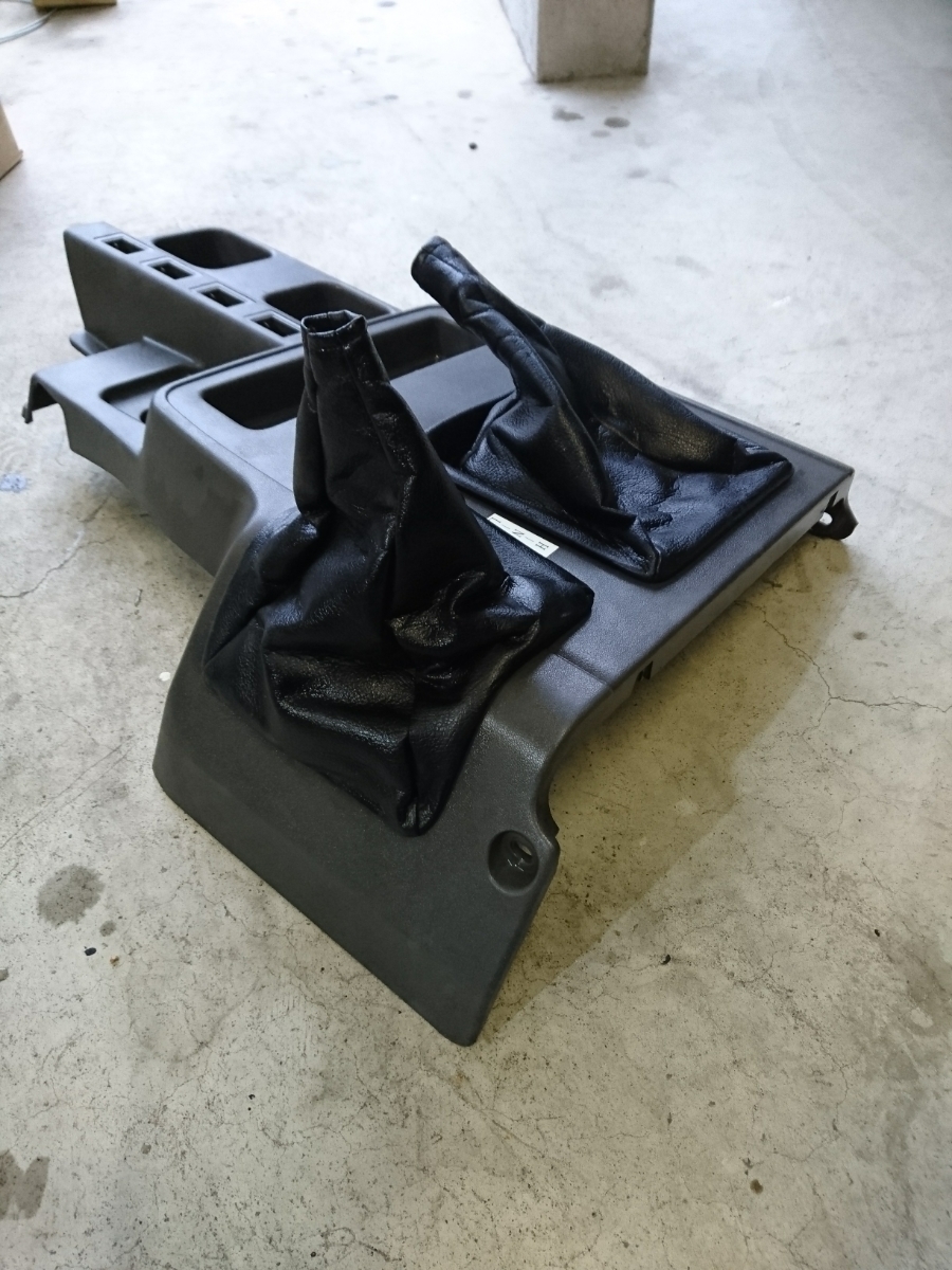 トヨタ ランドクルーザー 73 7* シフトブーツ回り トヨタ シフトブーツ