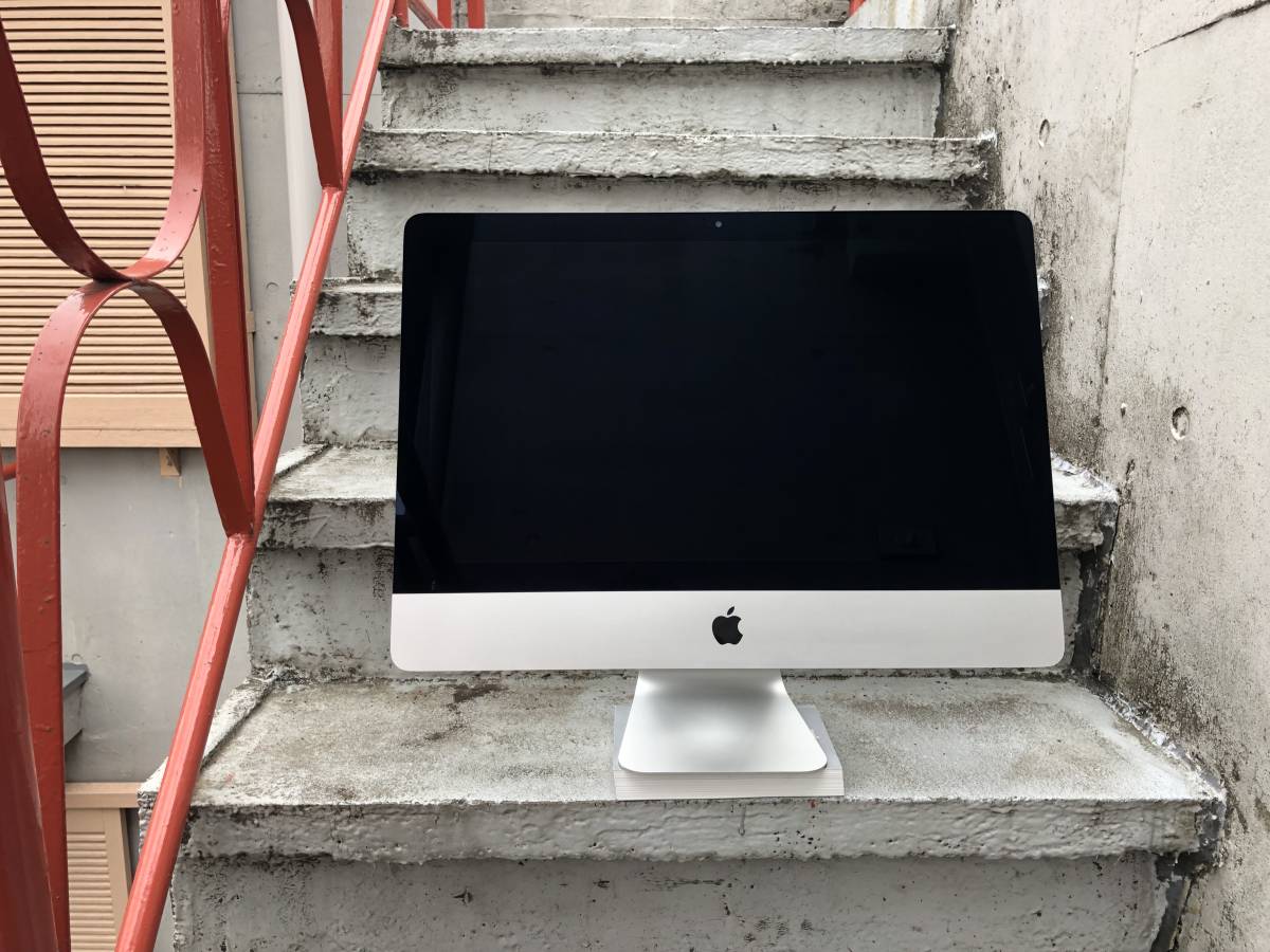 iMac 21.5 2017 / Retina 4K / 3.6GHzクアッドコア i7/ 1TB Fusion 