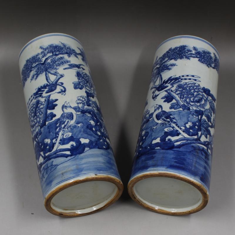 中国美術 白磁胴継染付 明 清時代 霊芝文 牡丹 花鳥模様陶器の壺 中国