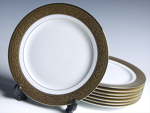 【人気，安い】 k726 Ashford アシュフォード MAGNIFICENCE 金彩 アラベスク ③ プレート 21.5㎝ 8枚(ウェッジウッド)｜売買されたオークション情報、yahooの商品情報をアーカイブ公開 - オークファン ウェッジウッド