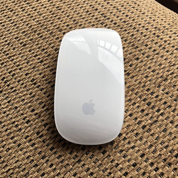 【送料無料】Apple純正 Magic Mouse A1296 3Vdc マウス Mac 中古美品