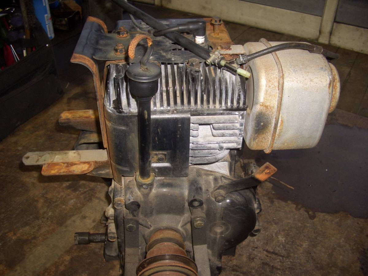 ヤナセ 除雪機 中古　実働 エンジン　 88ＦＳ ＩＺ-Ｙ88ＦＳ ⅡＡ 8ＨＰ 石狩造機 ハチハチ 88 YANASE 　