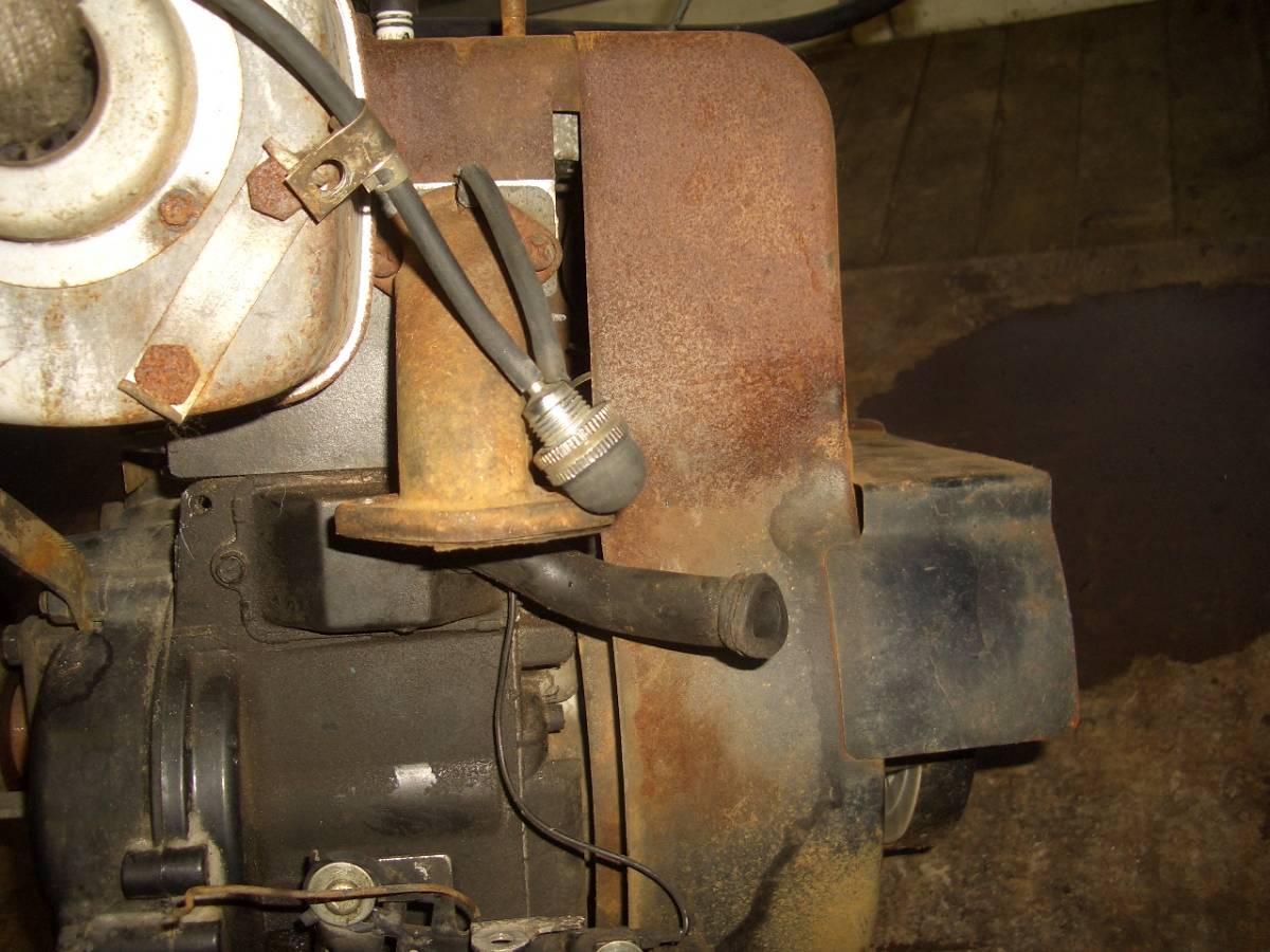 ヤナセ 除雪機 中古　実働 エンジン　 88ＦＳ ＩＺ-Ｙ88ＦＳ ⅡＡ 8ＨＰ 石狩造機 ハチハチ 88 YANASE 　