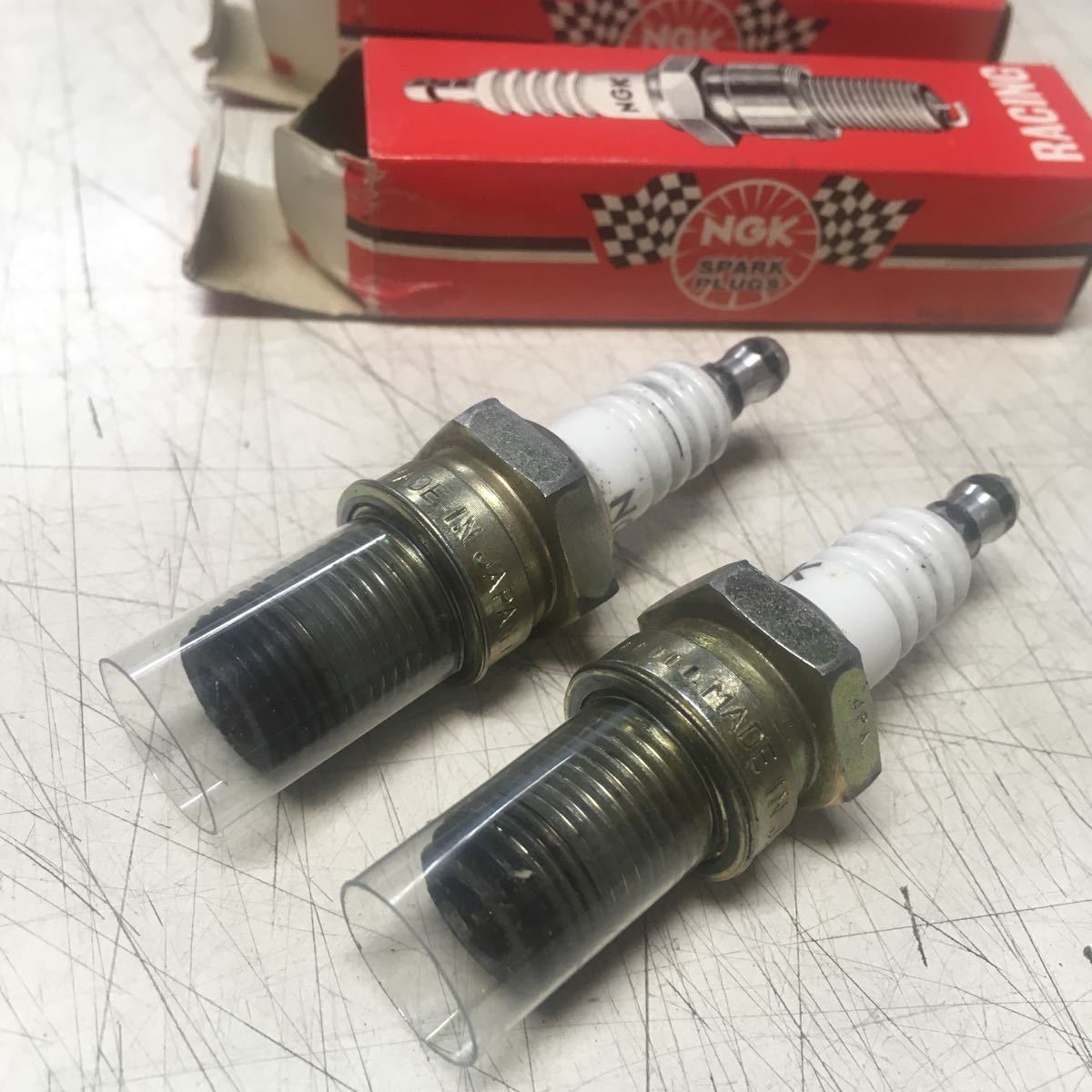 NGK R5184-105 NSR250R TZR 250R HRC レーシングプラグ