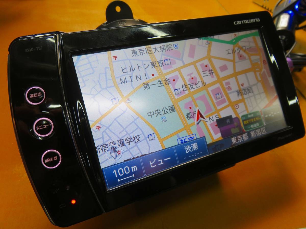 ★☆美品　カロッツェリア 　エアーナビAVIC-T07II☆★_9