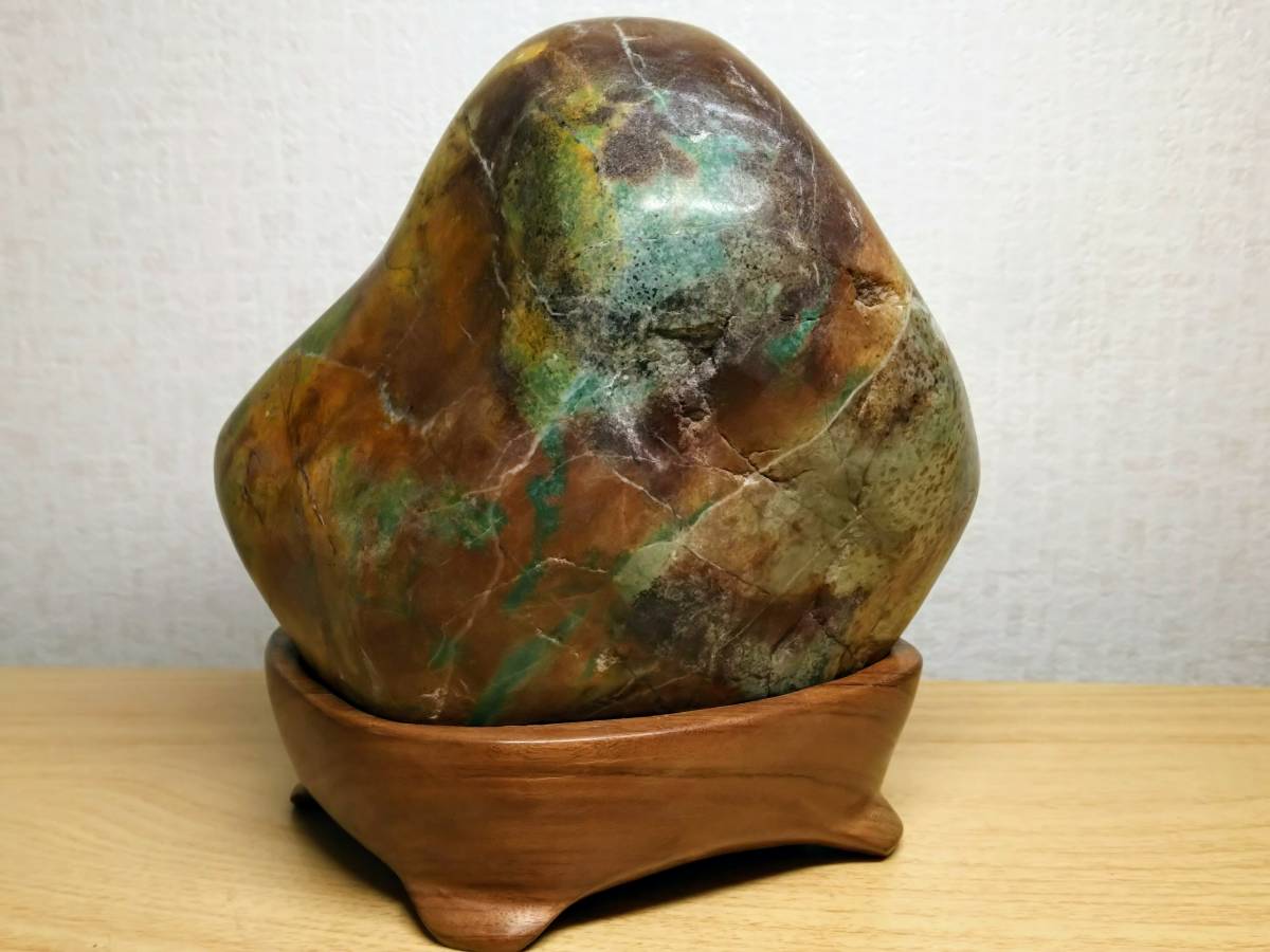 彩・五色】 1.7kg 根尾谷産 菊花石 梅花石 鑑賞石 水石 原石 盆石 名石