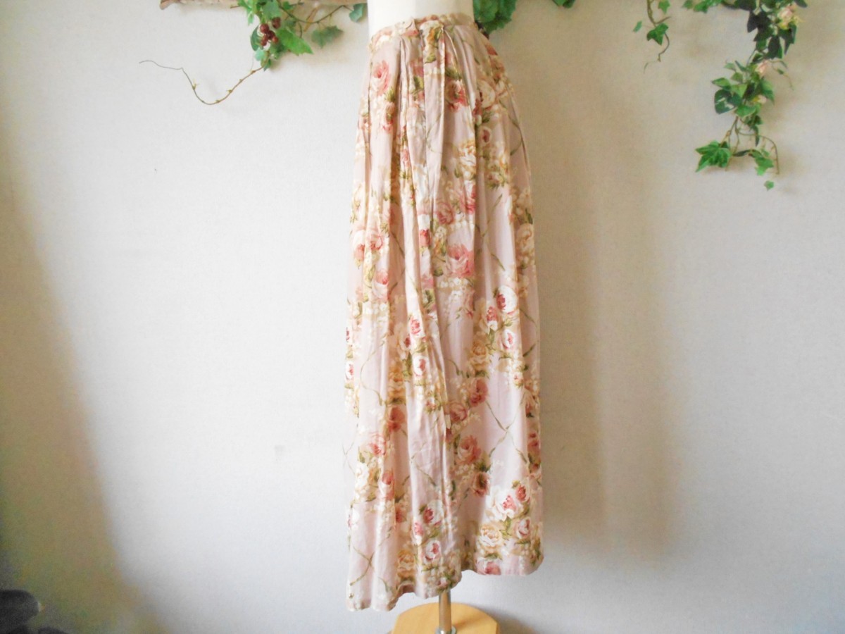 インゲボルグ INGEBORG お花 プリント 上品 な ロング 丈 スカート