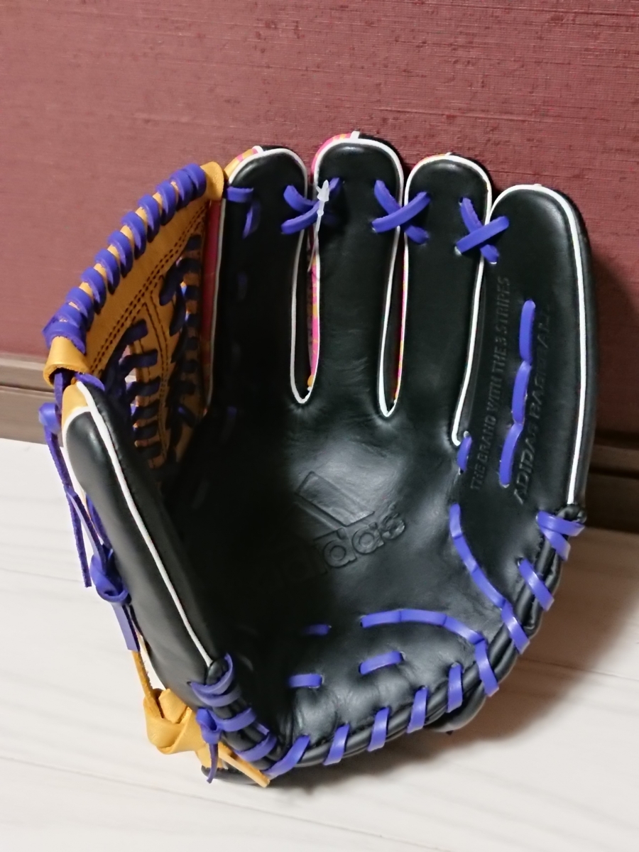 新品・未使用品 adidas 一般軟式用グラブ S91925 KB183 LH(右投げ用) 金×黒×ピンク×紫 ゴールド ブラック パープル アディダス グローブ