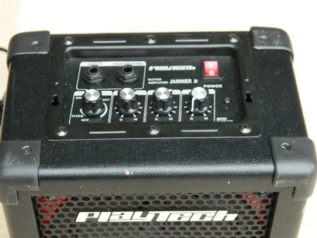 Playtech プレイテック Uitar Amplifier Jammer Jr Fwd ギターアンプ ギターアンプ 売買されたオークション情報 Yahooの商品情報をアーカイブ公開 オークファン Aucfan Com