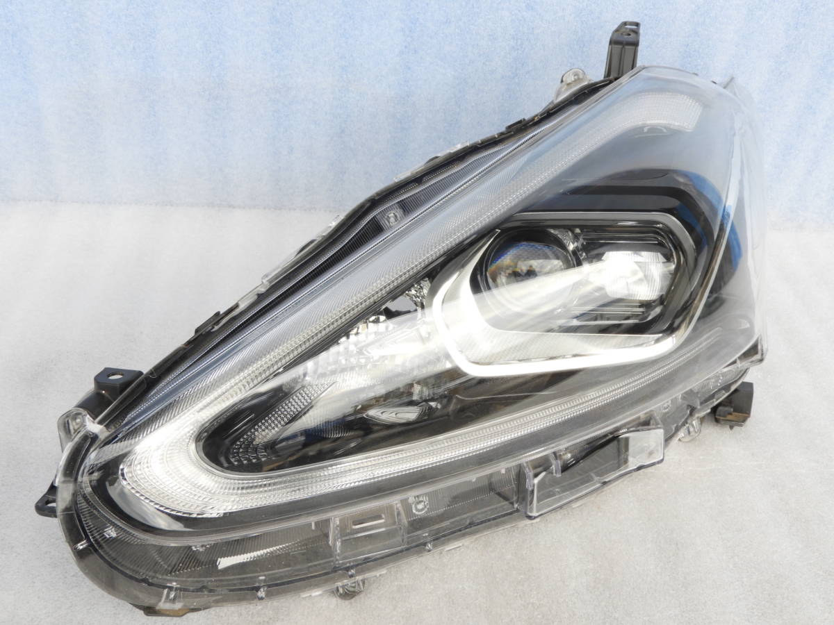 トヨタ シエンタ NSP170/NHP170 純正LED左ヘッドライト ICHIKOH52-289