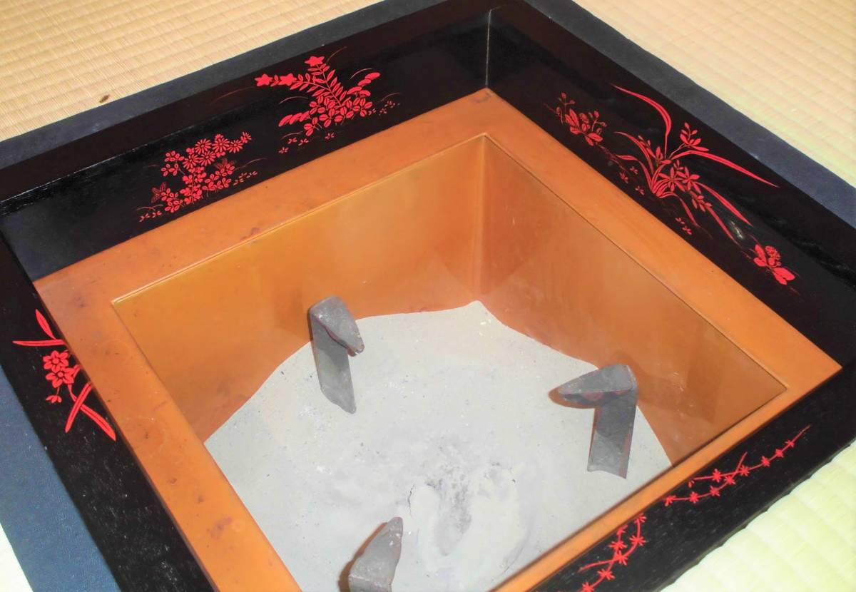  茶道具 春花尽朱蒔絵炉縁 炉開き 表千家 裏千家 武者小路千家 千家十職 七事式 茶懐石(漆芸)｜売買されたオークション情報、yahooの商品情報をアーカイブ公開 - オークファン その他