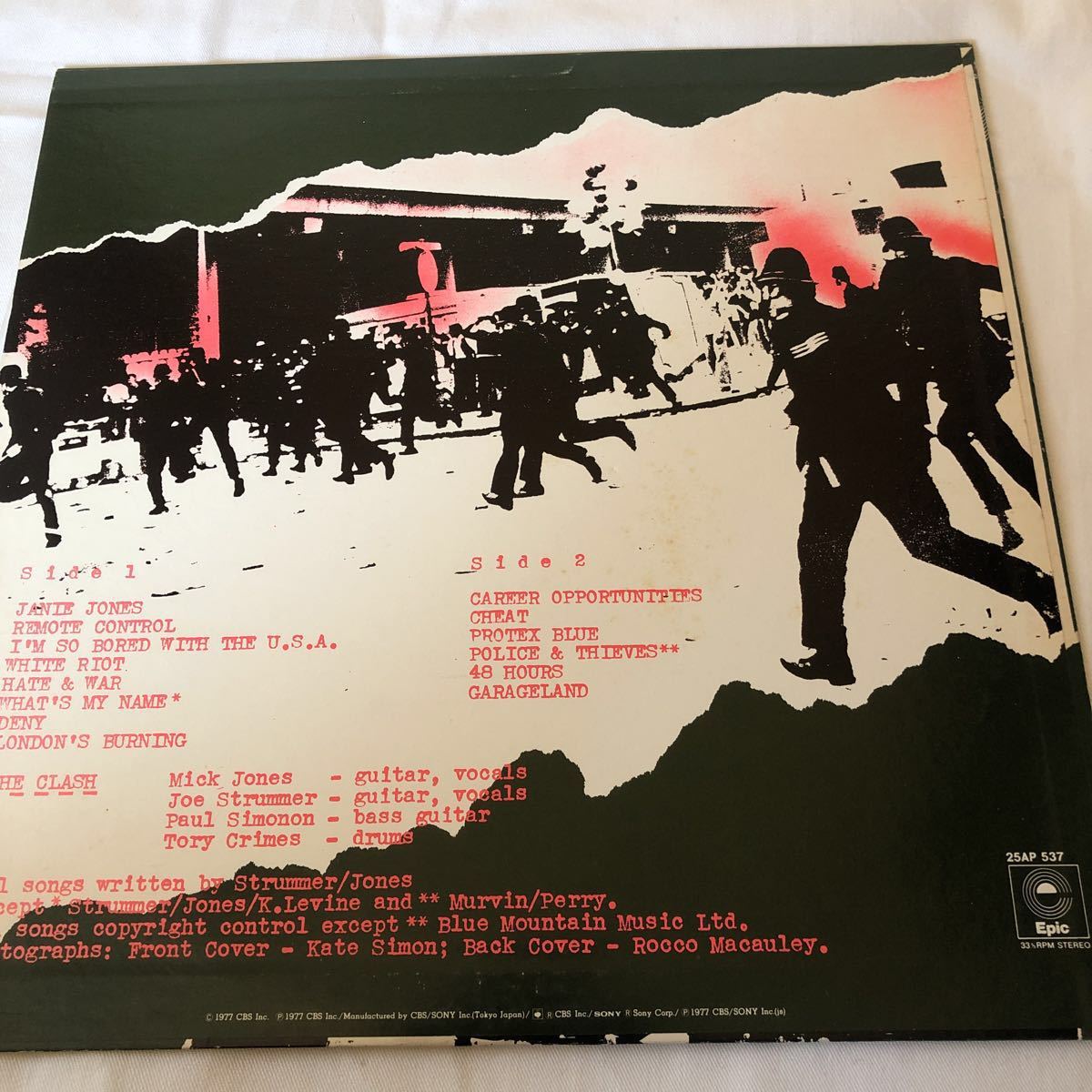 The Clash CLASH : レコード THE LP 👍 2枚組 中古PUNK ⁄ レコードの中古