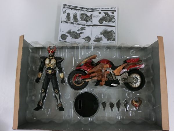 A29 S.I.C 仮面ライダー アギト ＆ マシントルネイダー vol.40 装甲響