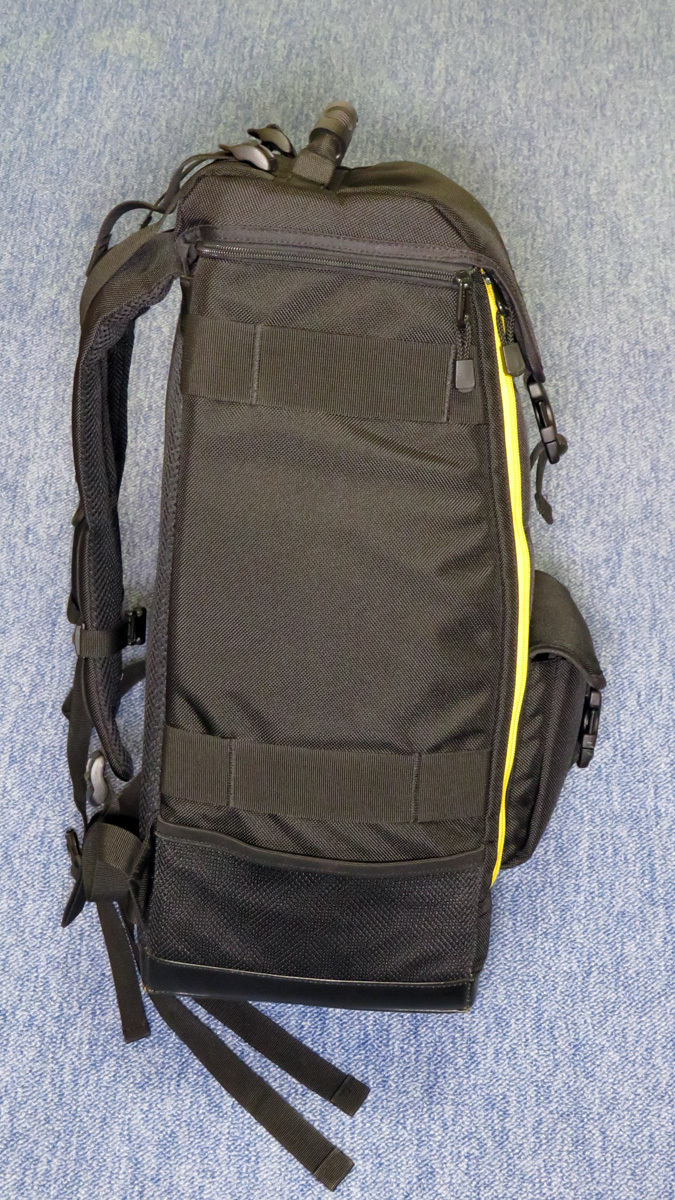美品 Nikon ニコン カメラリュック　バッグ ６００用？_4