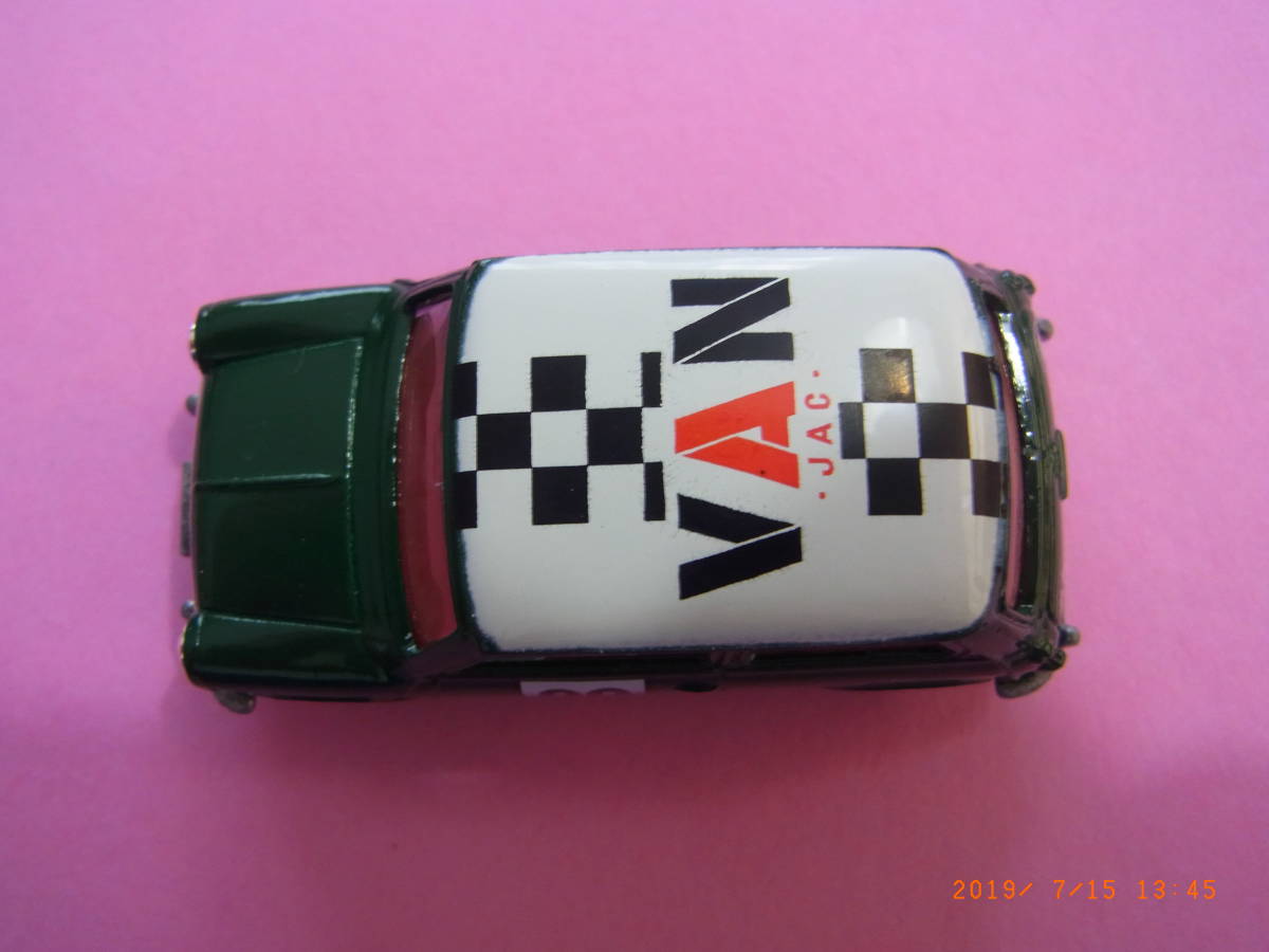 トミカ　ミニクーパー　VAN JAC限定モデル_1