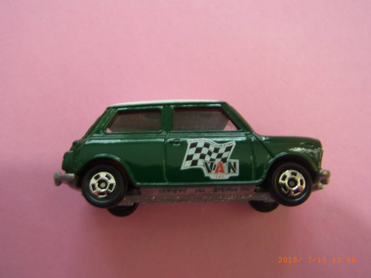 トミカ　ミニクーパー　VAN JAC限定モデル_3
