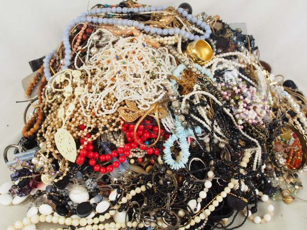 イミテーション アクセサリー 大量セット 約15kg まとめ 014 