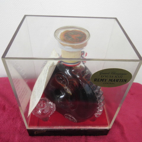 古酒　REMY MARTIN LOUIS XIII VERY OLD バカラボトル レミーマルタン ルイ13世 ベリーオールド 未開栓 クリアケース 替栓付