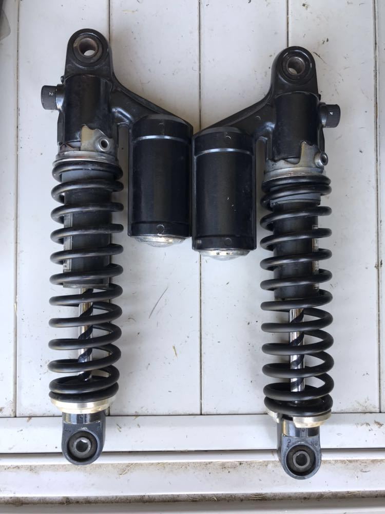 程度良]ゼファー 1100 純正リアショック リアサスペンション 中古(検