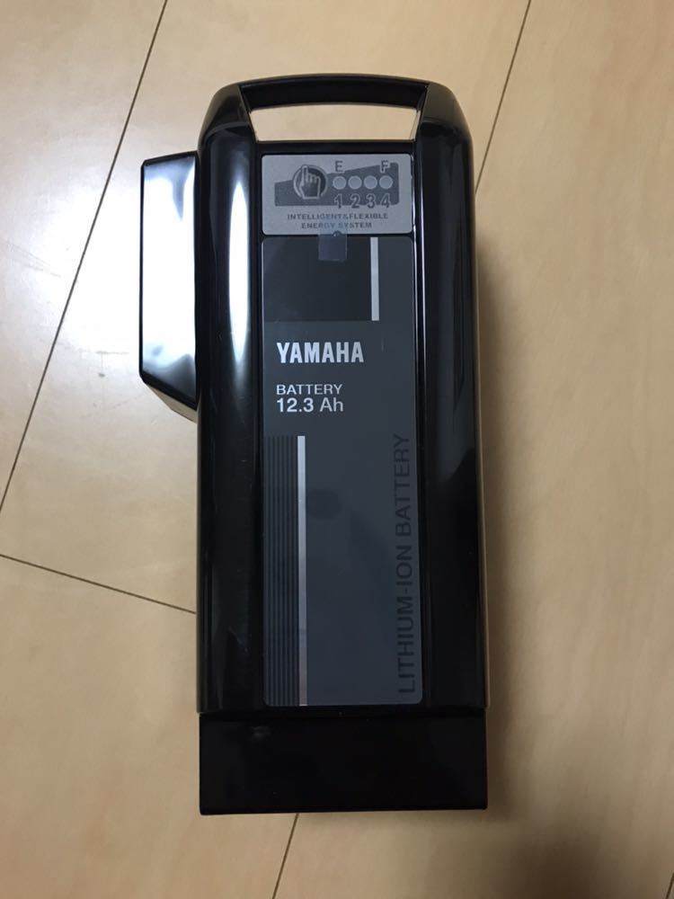 ほぼ新品YAMAHA 12.3ah電動自転車用バッテリー ヤマハ電動自転車 電動 