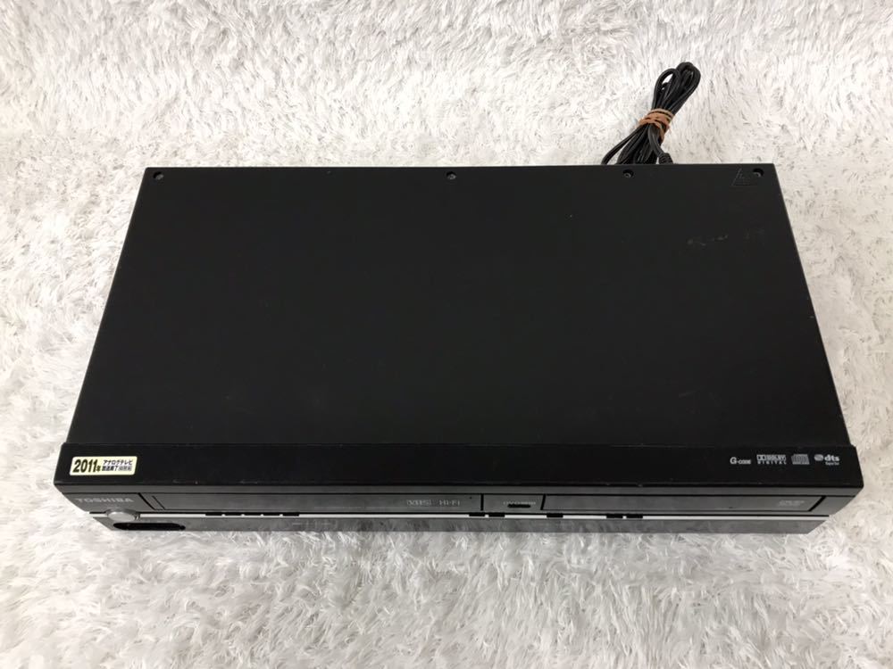 テレビ・映像機器 TOSHIBA ビデオ一体型DVDプレイヤー/ SD-V800/2009年製