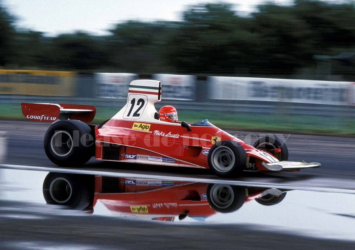 F1 McLaren MP4/8 ニキラウダ直筆サイン入りミニカー1/43 F1、ニキ