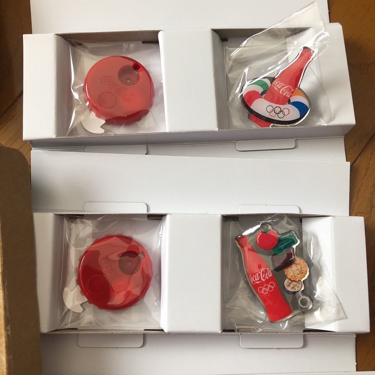 【３つセット】新品 コカコーラ オリジナル スマートピンズ 非売品 キャンペーン オークオン ノベルティグッズ うきわ 浮き輪 BBQ すいか_2