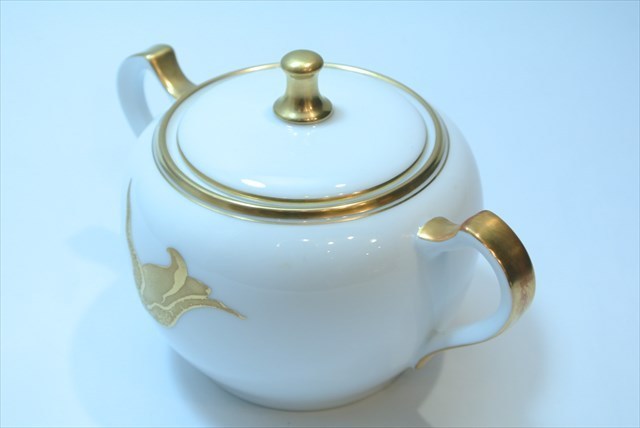 ◇ 大倉陶園 金彩 薔薇 シュガーポット ◇IKAS15318 - 大倉陶園 金彩