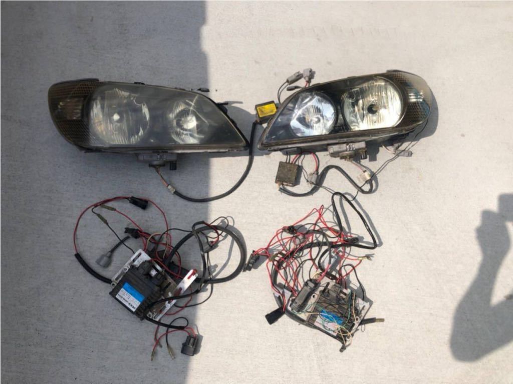 アルテッツァ純正ヘッドライト左右一式インナーブラック化済み　RGHID付きSXE10検後期　前期　TRD　トヨタ　レーシングギア