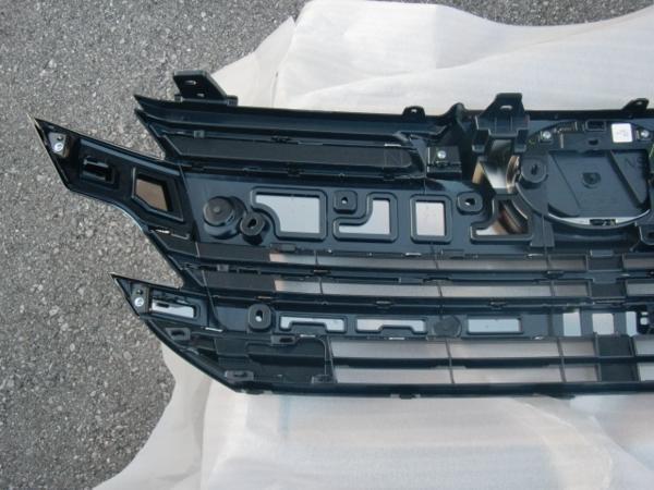 ヴェルファイア♪純正◇フロントグリル【30系】新車外し/中古♪ 【公式
