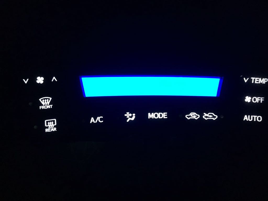 プリウス エアコンパネル 前期 エアコン LED打ち換え LED打ち換え済み