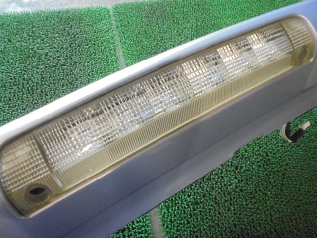 4CS4173BH2 ) エスティマ ハイブリッド AHR20W 純正リアスポイラー　76085-28140