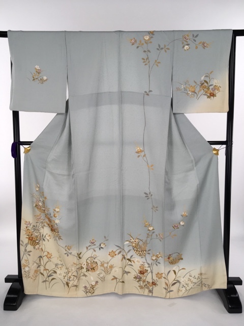 バイセル 着物 名品 訪問着 水色 花籠 草花 菊 桔梗 椿 金糸 ぼかし 正絹 袷 165.5cm Mサイズ ☆☆☆☆