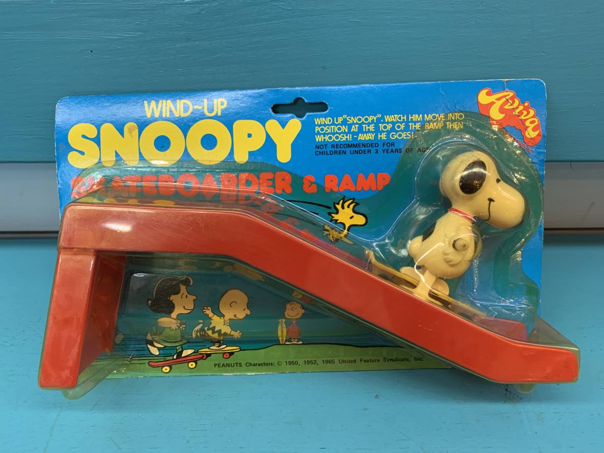 スヌーピー ブルバックカー ストラップ クレープカー 未開封 SNOOPY