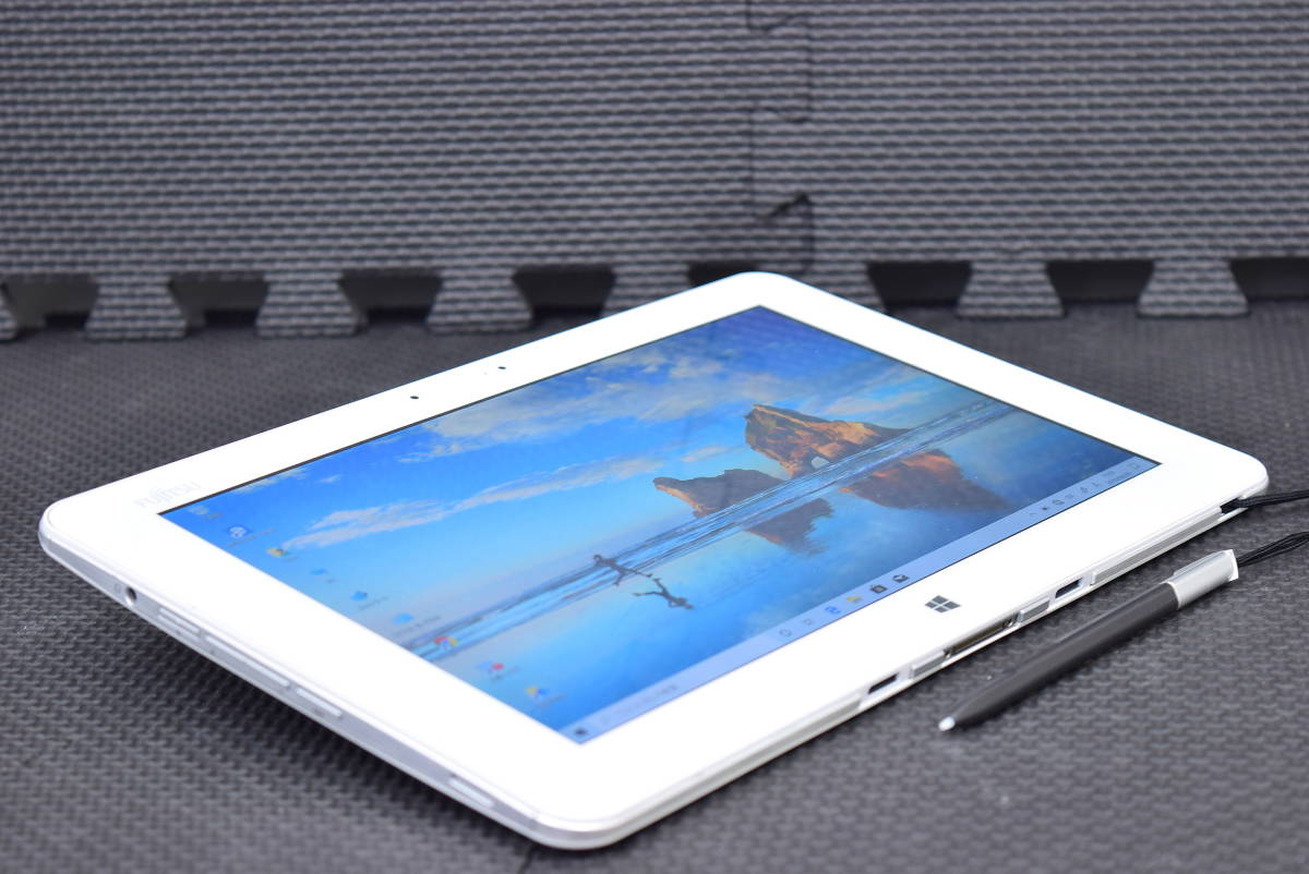 即配】超軽量&薄型！高精細防水タブレット！!arrows Tab Q584/H 10.1型 