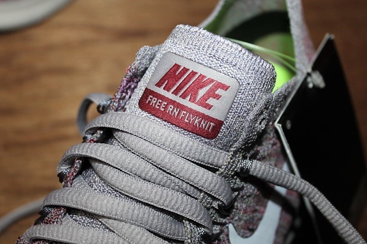 特価 Nike Wmns Free Rn Flyknit 17 Atmosphere Grey Us7 5 24 5cm ナイキ フリー ラン フライニット 国内正規品 24 5cm 売買されたオークション情報 Yahooの商品情報をアーカイブ公開 オークファン Aucfan Com