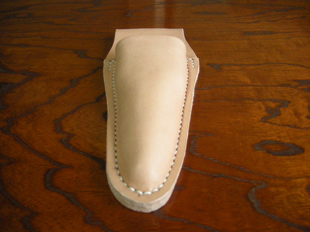 造園プロ・植木剪定はさみ用厚手牛革ケース（道産子馬具職人手製）ちょい長め・中幅サイズ