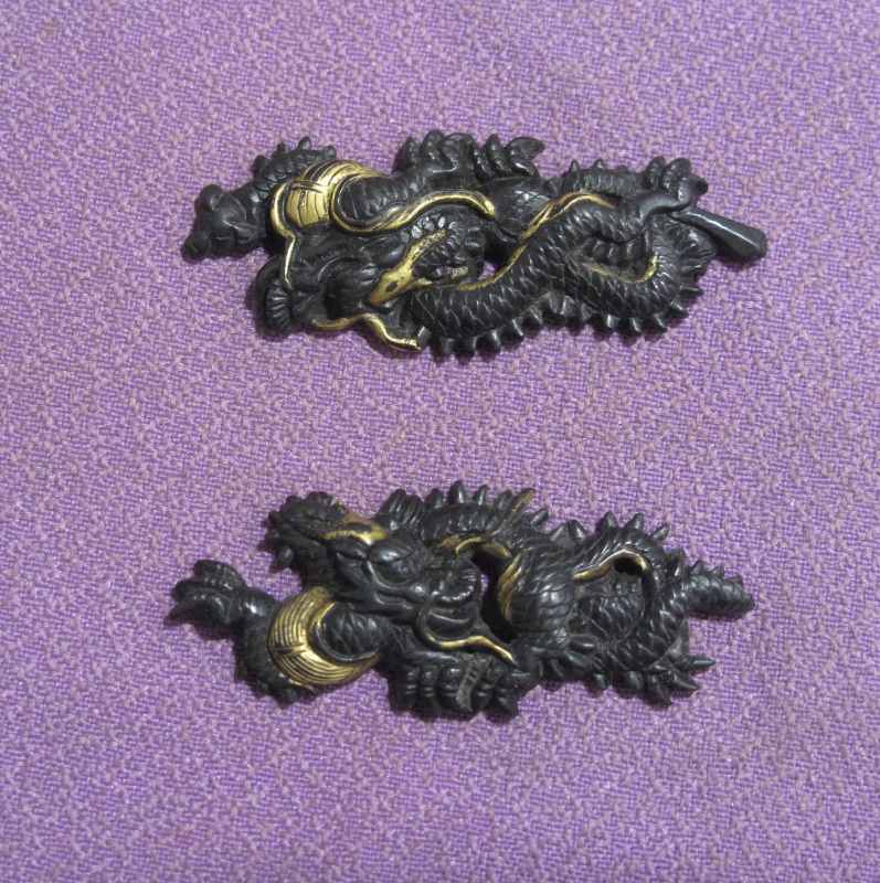 【最安値，正規品】 優品 目貫 赤銅地 龍の図 金象嵌(鍔、刀装具)｜売買されたオークション情報、yahooの商品情報をアーカイブ公開 - オークファン 鍔、刀装具
