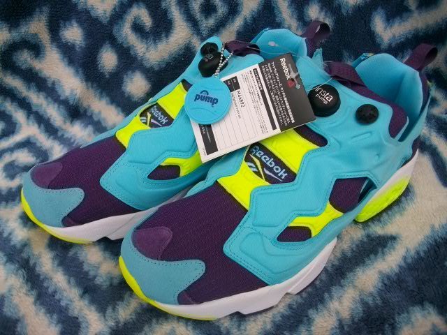 本物保証，セール REEBOK INSTA PUMP FURY LOW 30cm US12 水紫黄 キーホルダー付き インスタ ポンプ フューリー(30.0cm以上)｜売買されたオークション情報、yahooの商品情報をアーカイブ公開 - オークファン 30.0cm以上