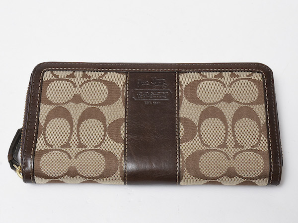 シグネチャー コーチ 長財布 COACH ラウンドファスナー 良品COACH 