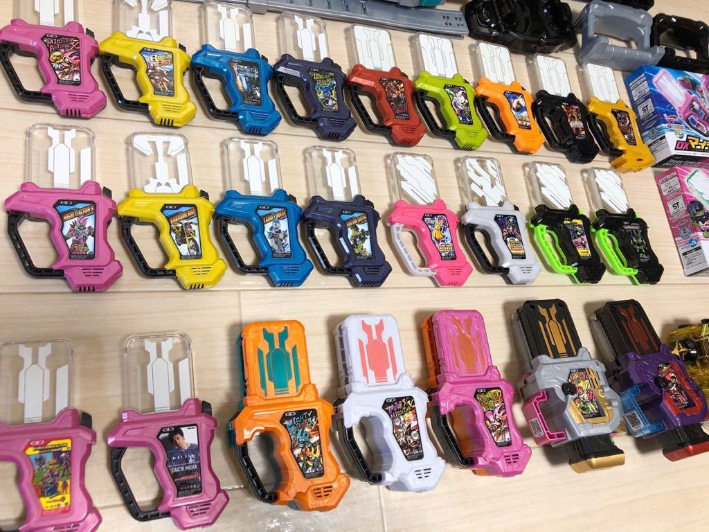 レア多数 全てdx 仮面ライダーエグゼイド ゲーマドライバー ガシャット セット ゴッドマキシマムマイティx ノックアウトファイター 他 仮面ライダー 売買されたオークション情報 Yahooの商品情報をアーカイブ公開 オークファン Aucfan Com
