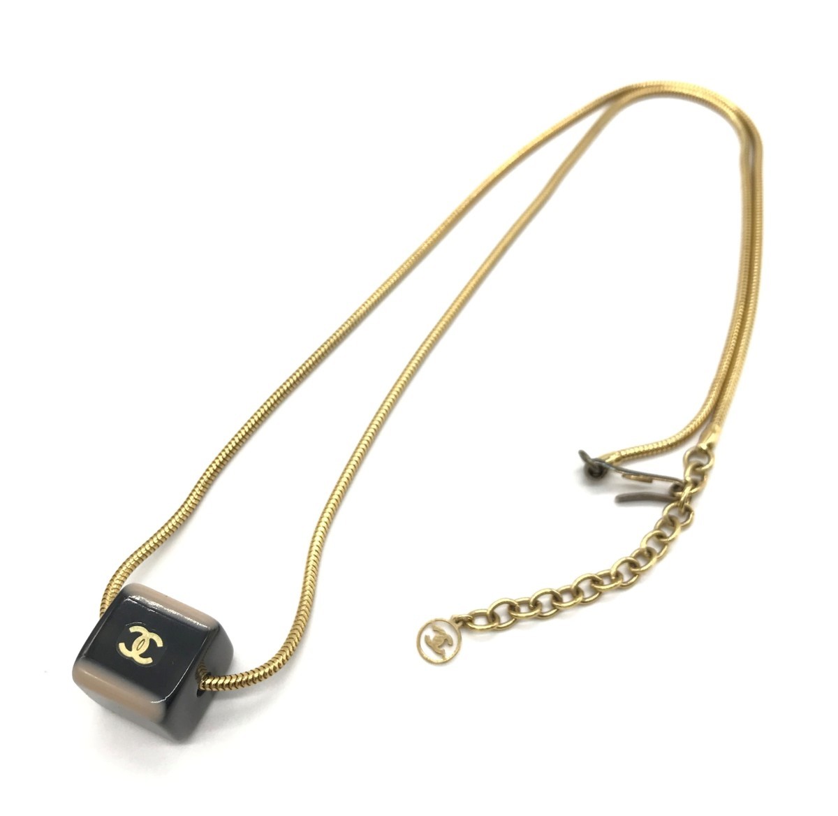 CHANEL シャネル ネックレス キューブ ブラック ゴールド ココマーク 