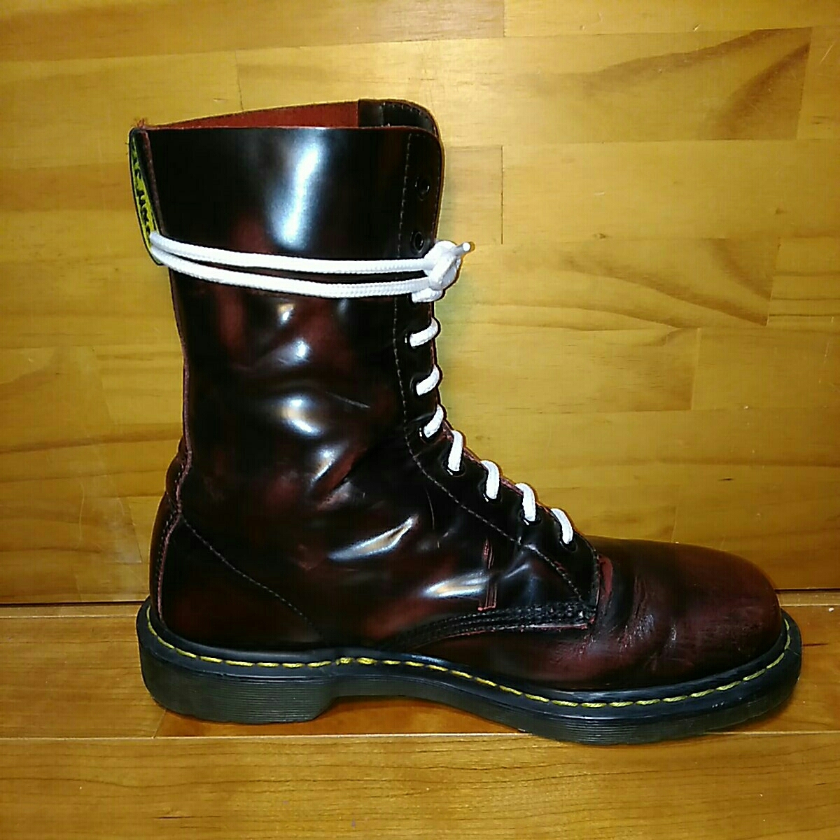 貴重 入手困難 ドクターマーチン Dr.Martens 10ホールブーツ UK10 