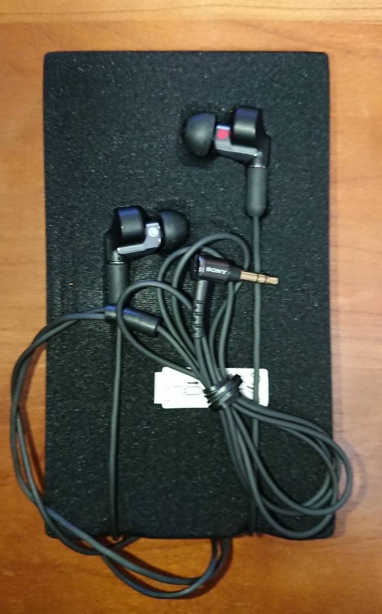 送料無料○SONY○XBA-N1○極美品○カナル型イヤホン○