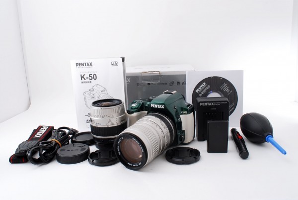 セール，最新作 Pentax K-50 Camera Lens DSLR set ダブル レンズ セット グリーン&times;ホワイト ペンタックス 一眼レフ カメラ Aランク #518146A-3k(ペンタックス)｜売買されたオークション情報、yahooの商品情報をアーカ ペンタックス