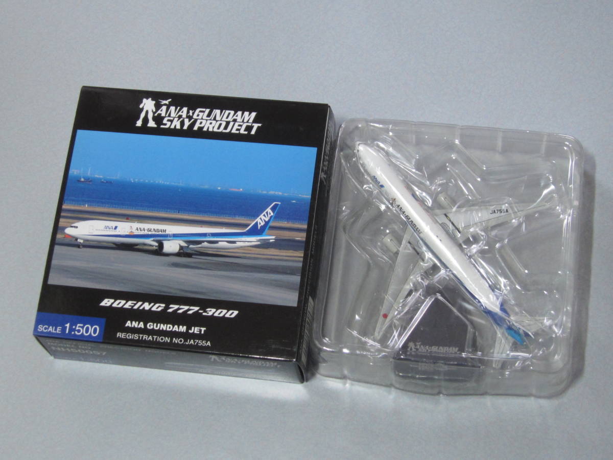 ANA JA755A - B777-300 GUNDAM 777-300 ガンダムジェット JET BOEING